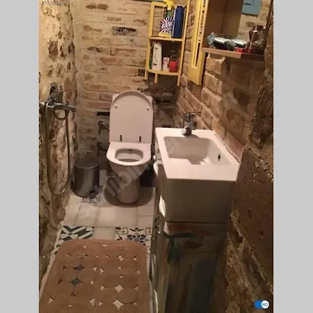 Bahceli Rum Evi Tas Ev Tadina Varmak Isteyenlere *